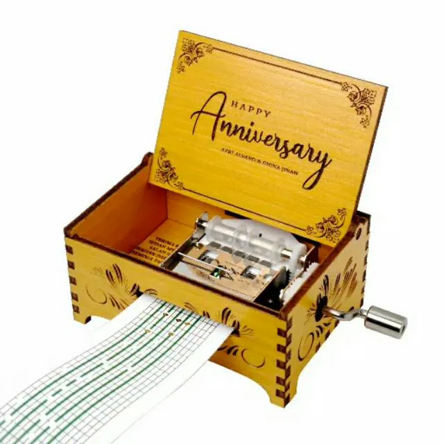 Kotak Musik Paper Strip Kayu Besar Manual