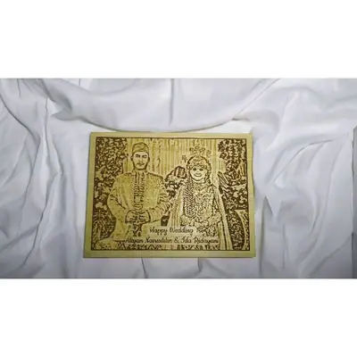 Ukiran Kayu Custom Kado Ulang Tahun
